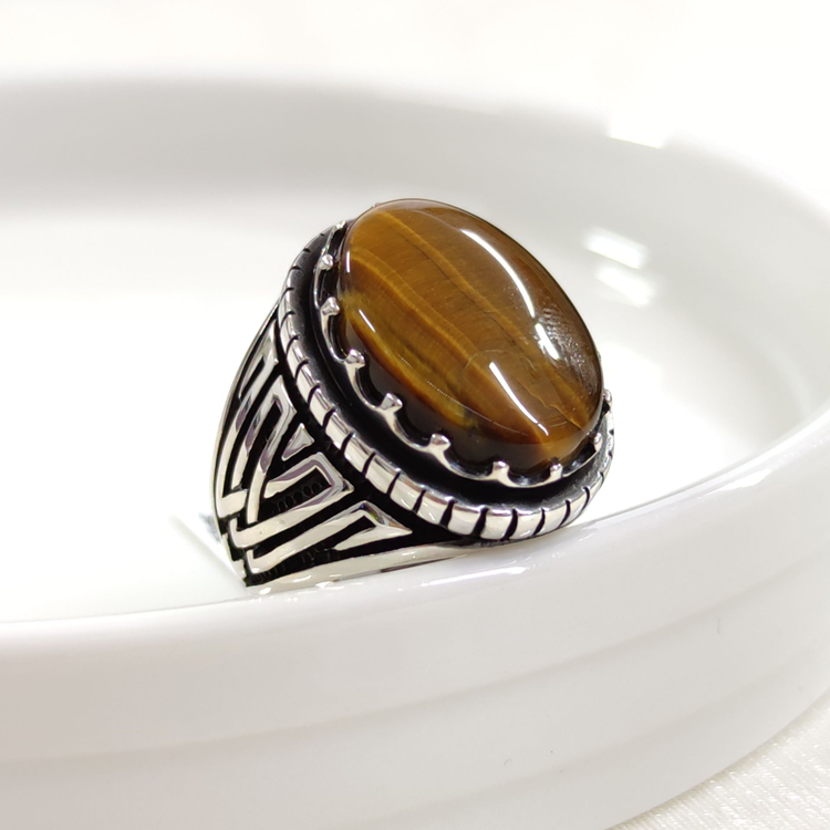 OVAL KAPLAN GÖZÜ GÜMÜŞ ERKEK YÜZÜK