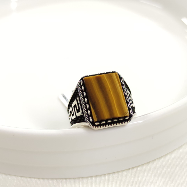 DÖRTGEN KAPLAN GÖZÜ GÜMÜŞ ERKEK YÜZÜK