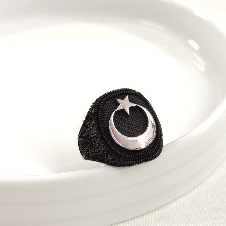 OVAL AY YILDIZ GÜMÜŞ ERKEK YÜZÜK