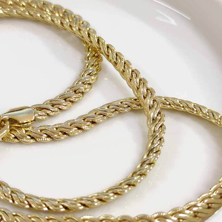 XUPING 5 MM YASSI DESENLİ BURGU ZİNCİR KOLYE 60 CM GOLD