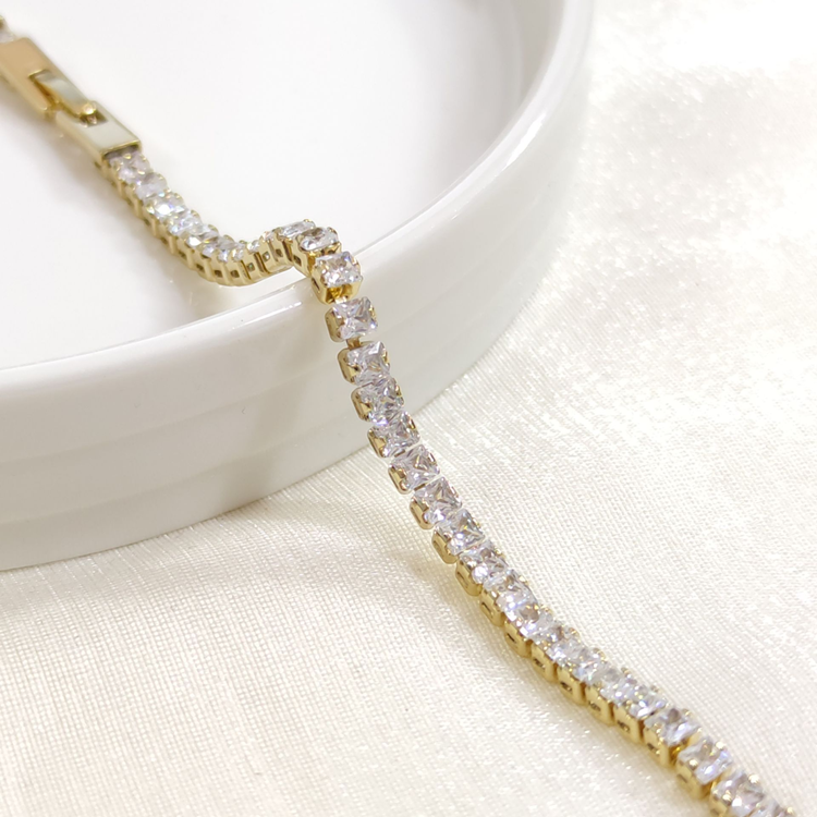 XUPING 3,5 MM BAGET SU YOLU BİLEKLİK GOLD 17+2 CM