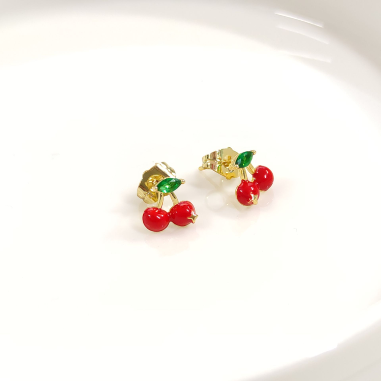 XUPING 10 MM YILDIZ KİRAZ ÇİVİ KÜPE GOLD