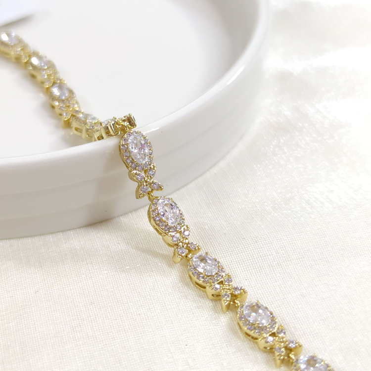 XUPING OVAL TAŞLI  BİLEKLİK GOLD 17+2 CM