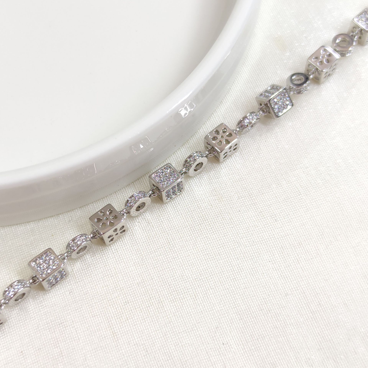 XUPING KÜP BİLEKLİK BEYAZ 17+3 CM