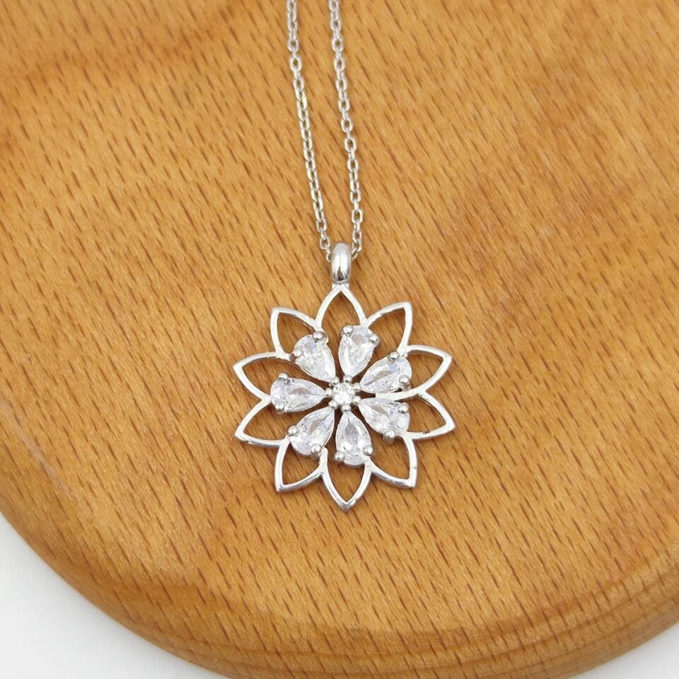 ZİRKON TAŞLI PAPATYA ÇİÇEK GÜMÜŞ KOLYE RODYUM BEYAZ - STD