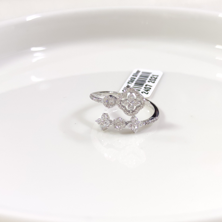 İTHAL ÇİÇEK TAŞLI GÜMÜŞ YÜZÜK