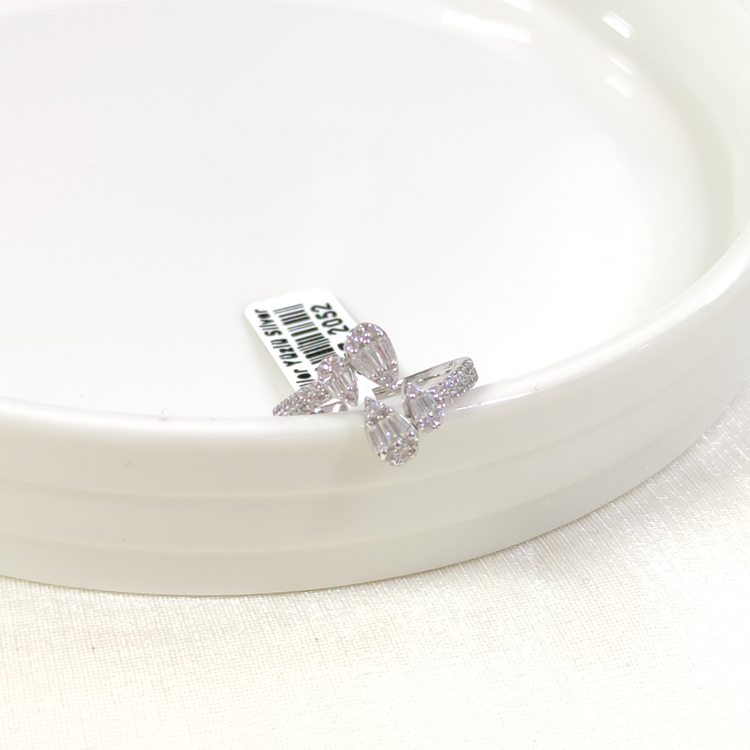 İTHAL DAMLA BAGET GÜMÜŞ YÜZÜK