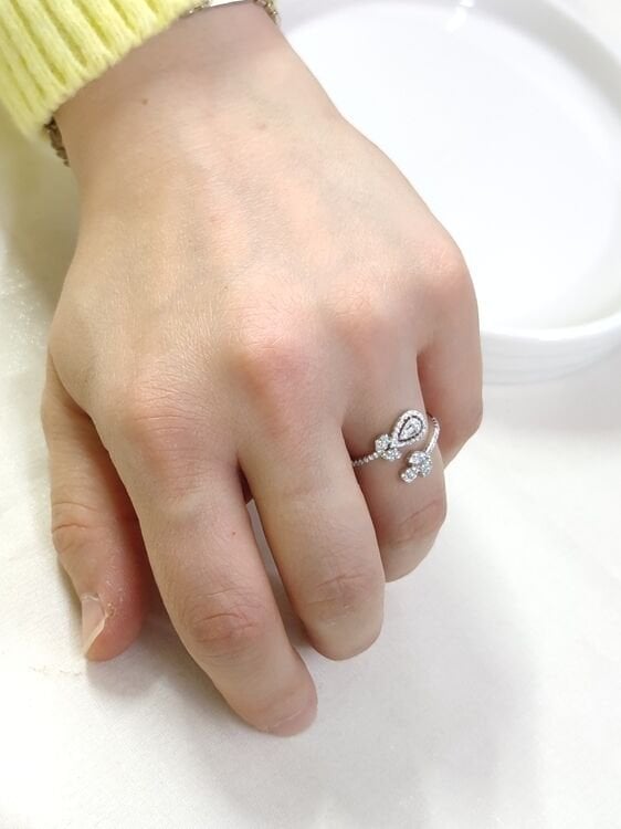 İTHAL DAMLA BAGET GÜMÜŞ YÜZÜK