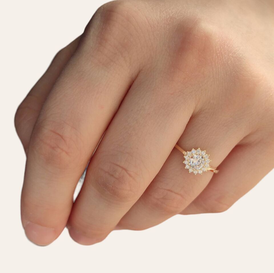 ZİRKON TAŞ MİNİ ÇİÇEK GÜMÜŞ YÜZÜK ALTIN SARI - 14