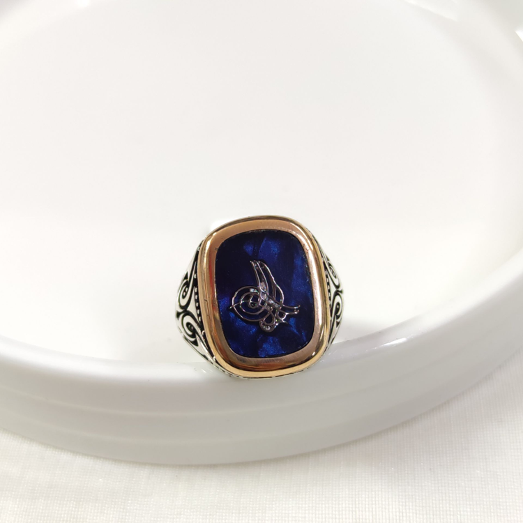 MAVİ DETAY TUĞRA GÜMÜŞ ERKEK YÜZÜK