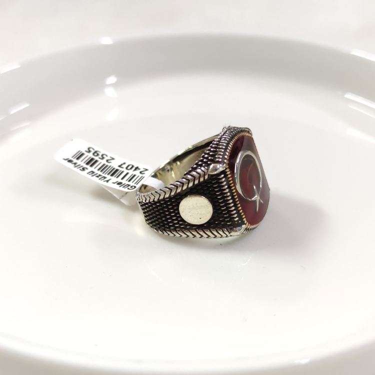 KIRMIZI DETAY AY YILDIZ GÜMÜŞ ERKEK YÜZÜK