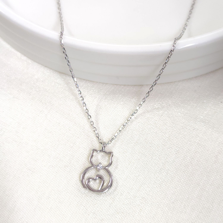 8X15 MM KALP DETAYLI KEDİ GÜMÜŞ KOLYE 40+5 CM