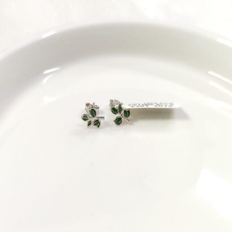 8 MM MİNELİ ÇINAR GÜMÜŞ ÇİVİ KÜPE