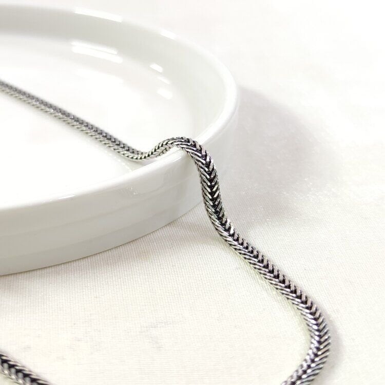 3,30 MM GÜMÜŞ TİLKİ KUYRUĞU YASSI ZİNCİR KOLYE 65 CM