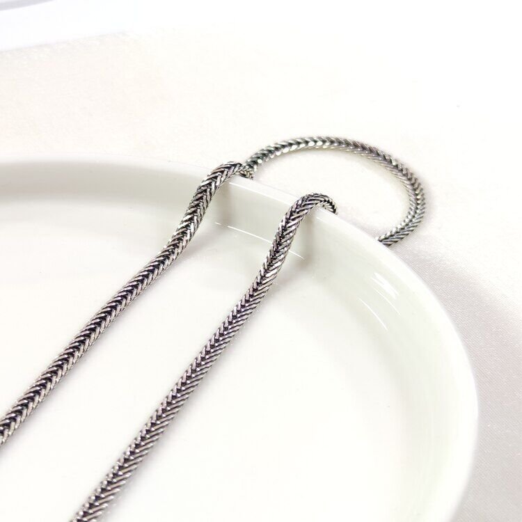 3,30 MM GÜMÜŞ TİLKİ KUYRUĞU YASSI ZİNCİR KOLYE 65 CM