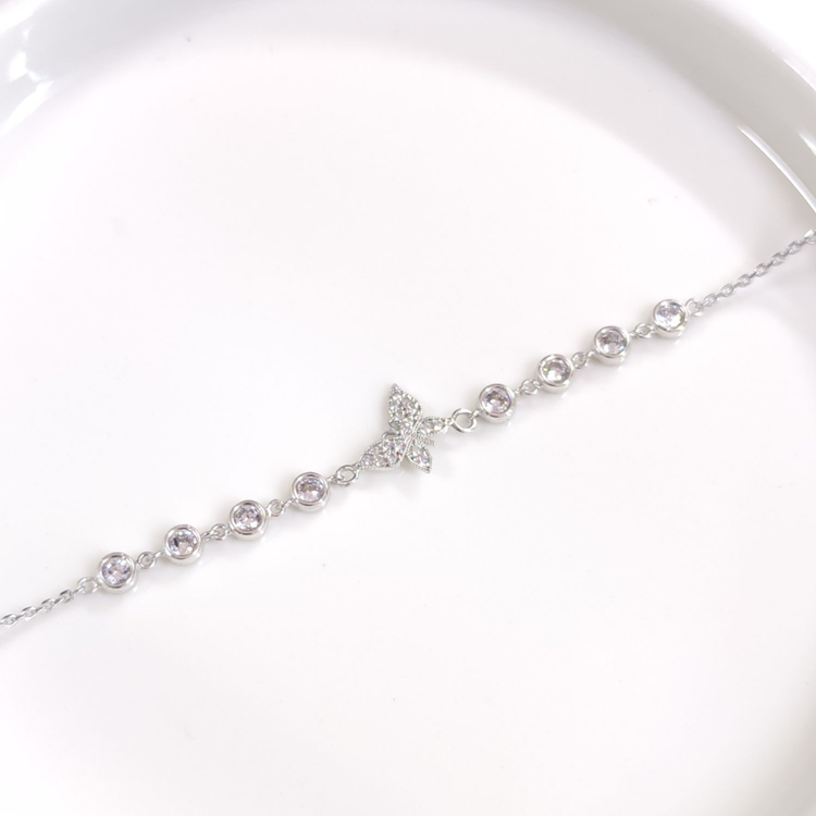 KELEBEKLİ TAŞLI GÜMÜŞ BİLEKLİK 17+3 CM