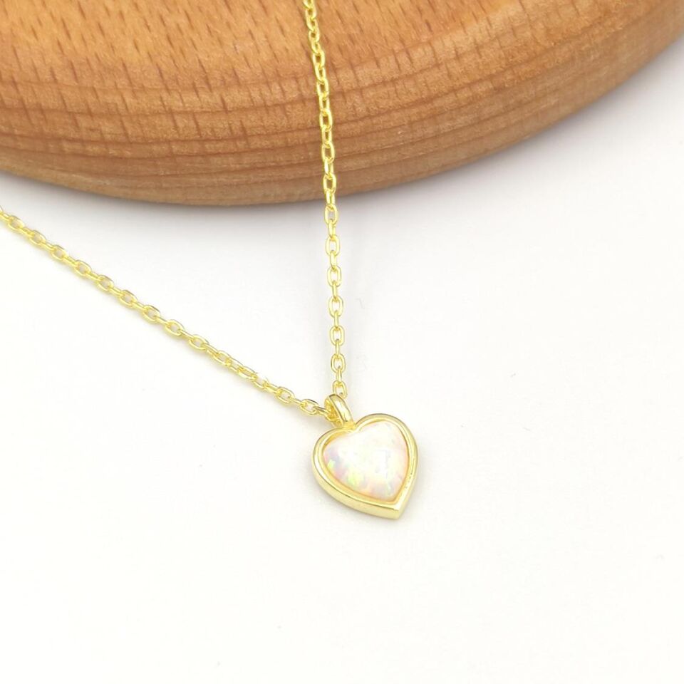 BEYAZ OPAL KALP GÜMÜŞ KOLYE STD - ALTIN SARI