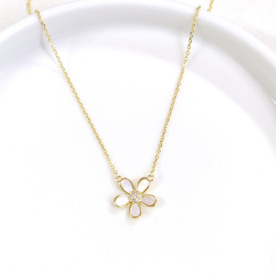 İTHAL SEDEF 15 MM PAPATYA GÜMÜŞ KOLYE