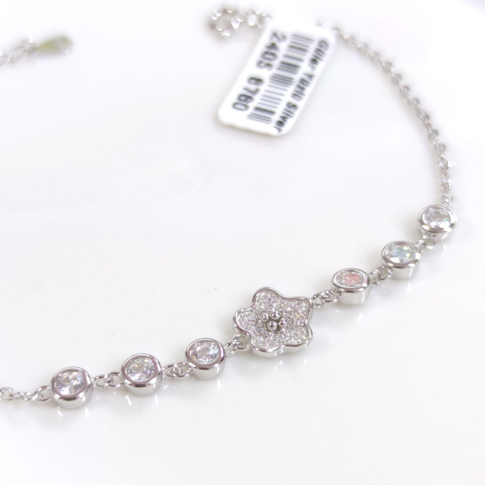 İTHAL TAŞLI ÇİÇEK GÜMÜŞ BİLEKLİK 16+3 CM