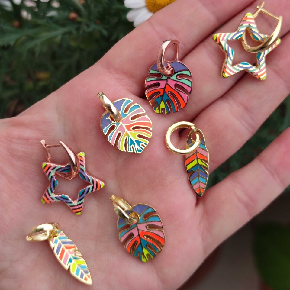 RENKLİ MİNELİ TÜY TEK HALKA GÜMÜŞ KÜPE STD - ROSE BAKIR