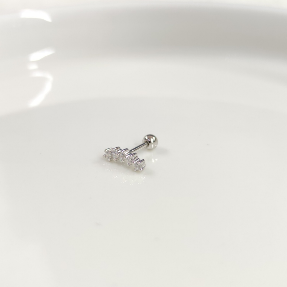 SU YOLU SIRALI TAŞ GÜMÜŞ TRAGUS PIERCING