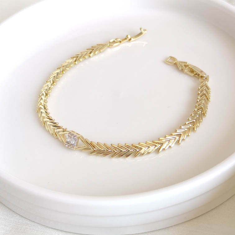XUPING BAGET DETAYLI GOLD BİLEKLİK 17 CM+2 CM