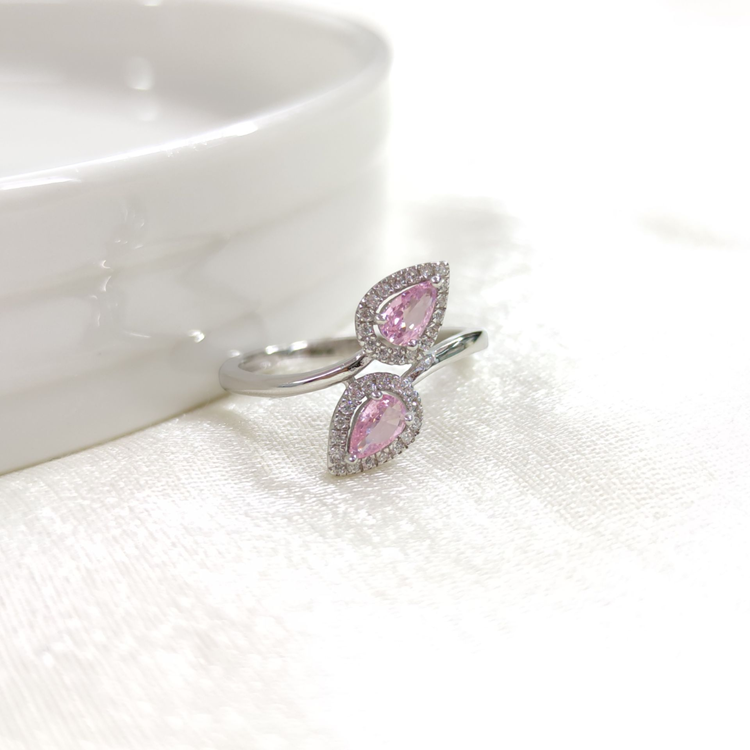 İTHAL ÇAPRAZ DAMLA PEMBE ZİRKON MİNİ GÜMÜŞ YÜZÜK