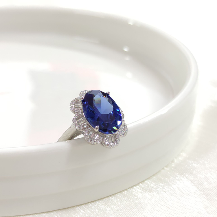 İTHAL OVAL BAGET ÇİÇEK SAFİR ZİRKON GÜMÜŞ YÜZÜK