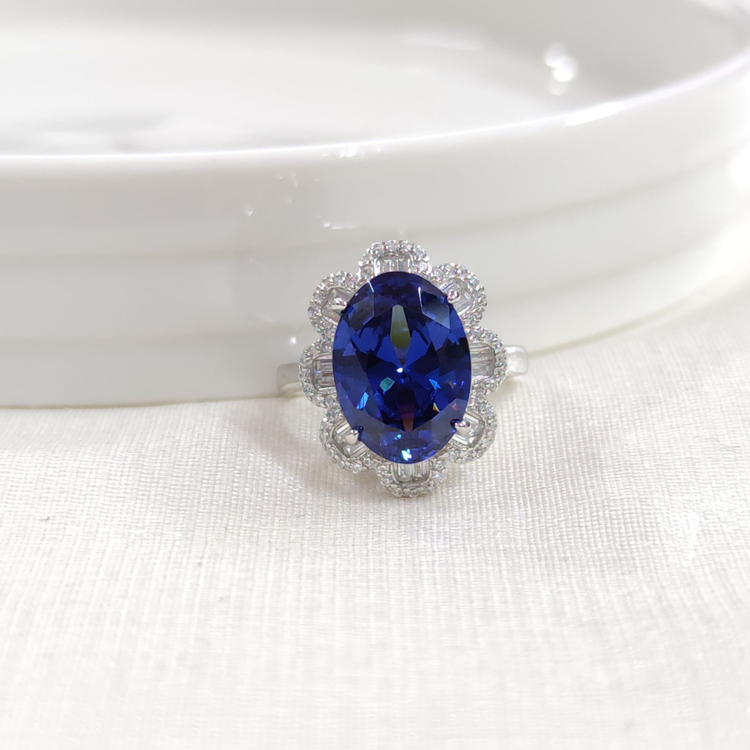 İTHAL OVAL BAGET ÇİÇEK SAFİR ZİRKON GÜMÜŞ YÜZÜK