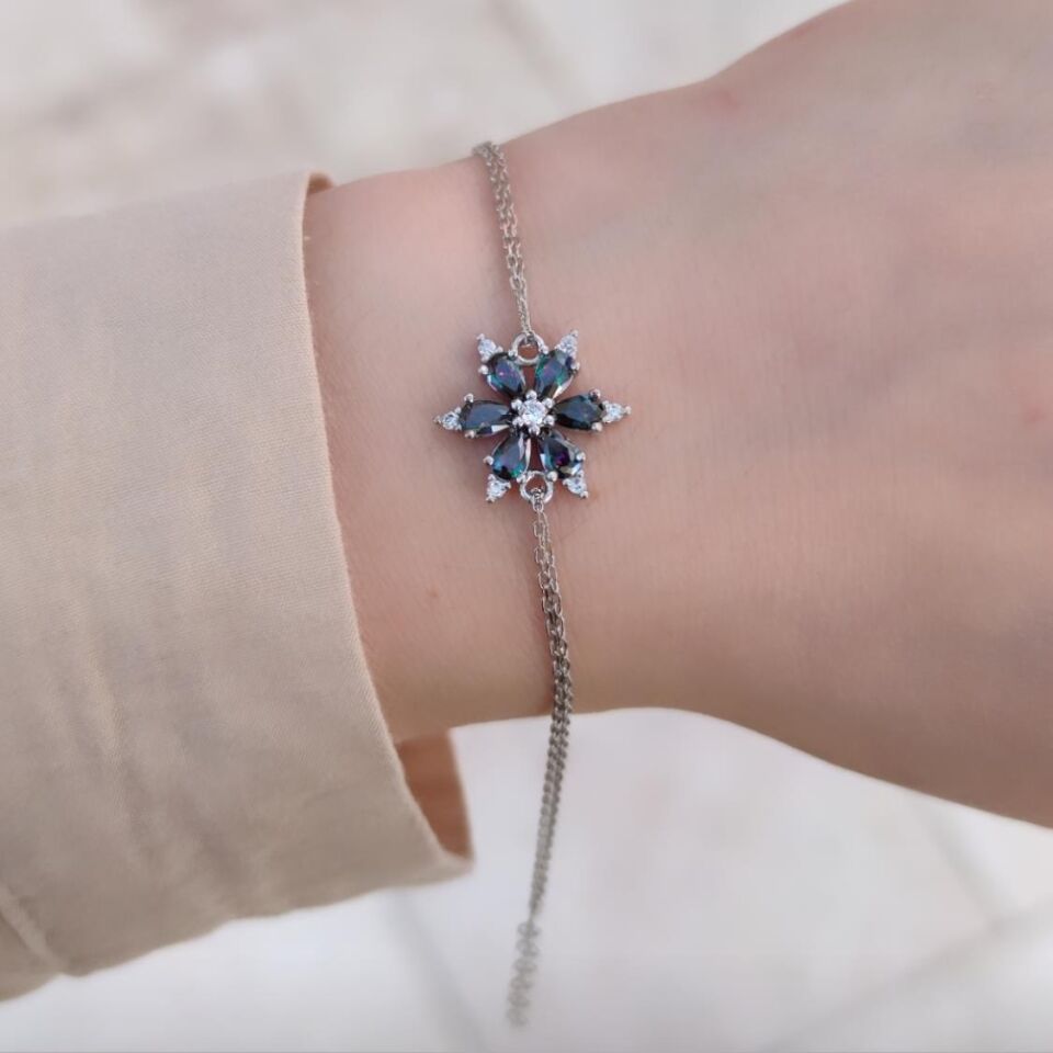 MİSTİK TOPAZ TAŞLI LOTUS GÜMÜŞ BİLEKLİK