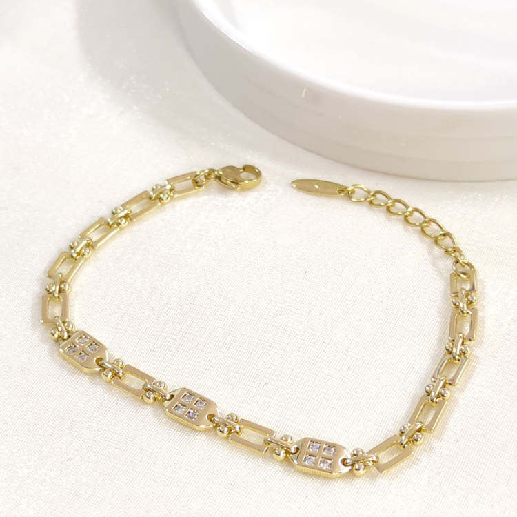 XUPING TAŞ DETAYLI KARE SADE BİLEKLİK GOLD 17+3 CM