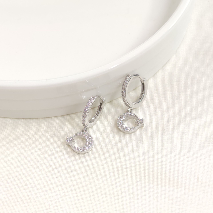 AY YILDIZ 10 MM HALKA GÜMÜŞ KÜPE