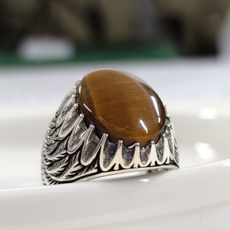 KAPLAN GÖZÜ OVAL GÜMÜŞ ERKEK YÜZÜK