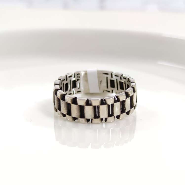 7,50 MM GÜMÜŞ DESENLİ OKSİTLİ ALYANS YÜZÜK