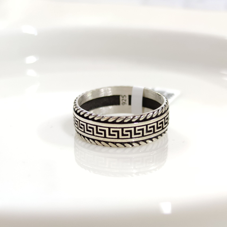 7,40 MM GÜMÜŞ DESENLİ OKSİTLİ ALYANS YÜZÜK