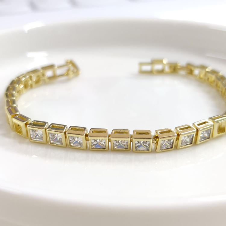 XUPING TAŞLI KARE BİLEKLİK GOLD 17+2CM