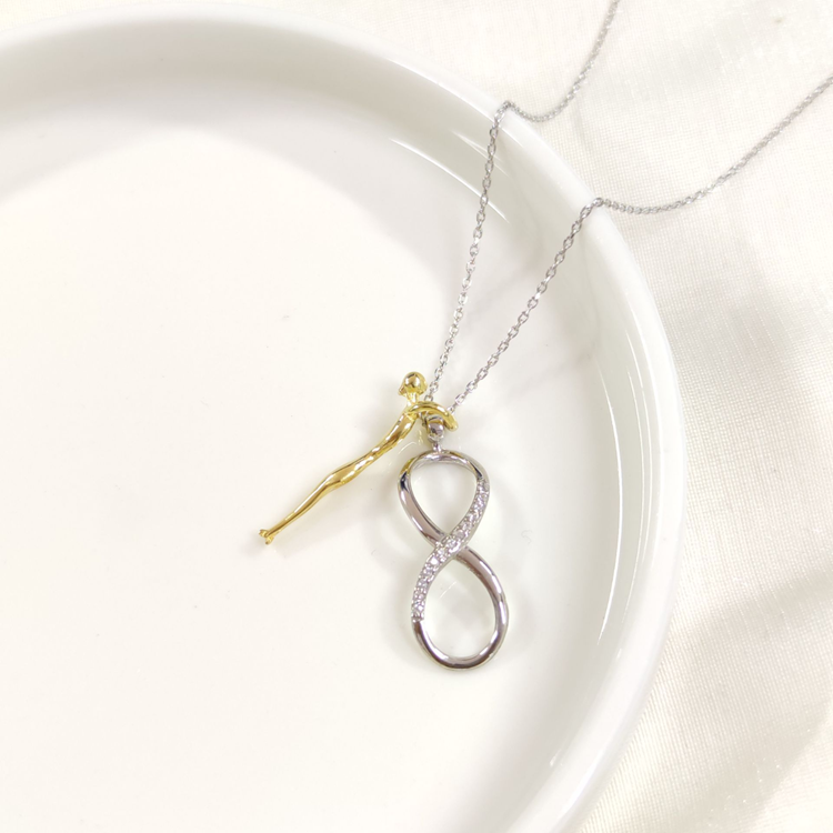 SARILAN SONSUZ GÜMÜŞ KOLYE