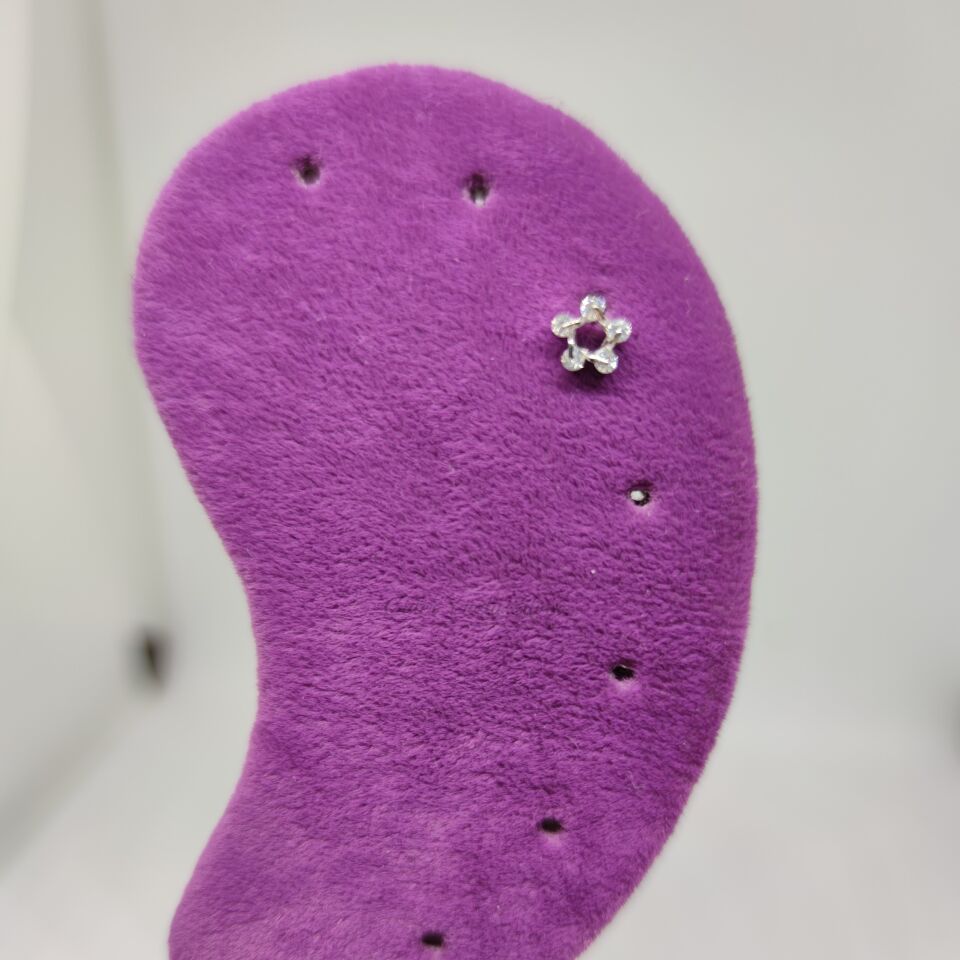 İTHAL TAŞLI ÇEMBER GÜMÜŞ TRAGUS PIERCING