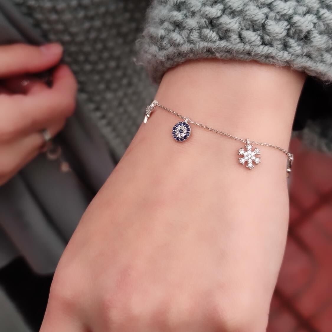 SALLANTILI ŞANS GÜMÜŞ BİLEKLİK RODYUM BEYAZ - STD