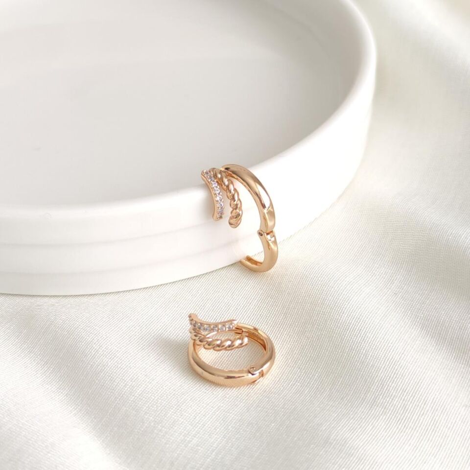 XUPING 1,2 CM ÜÇ GÖRÜNÜMLÜ HALKA KÜPE ROSE
