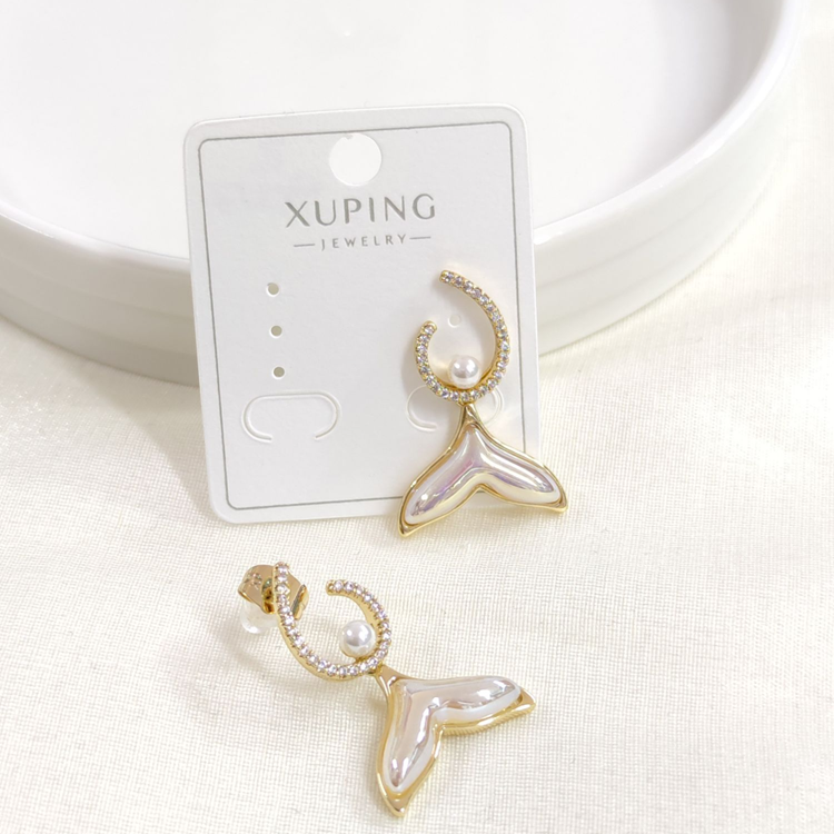 XUPING SEDEFLİ İNCİLİ KUYRUK ÇİVİ KÜPE ROSE