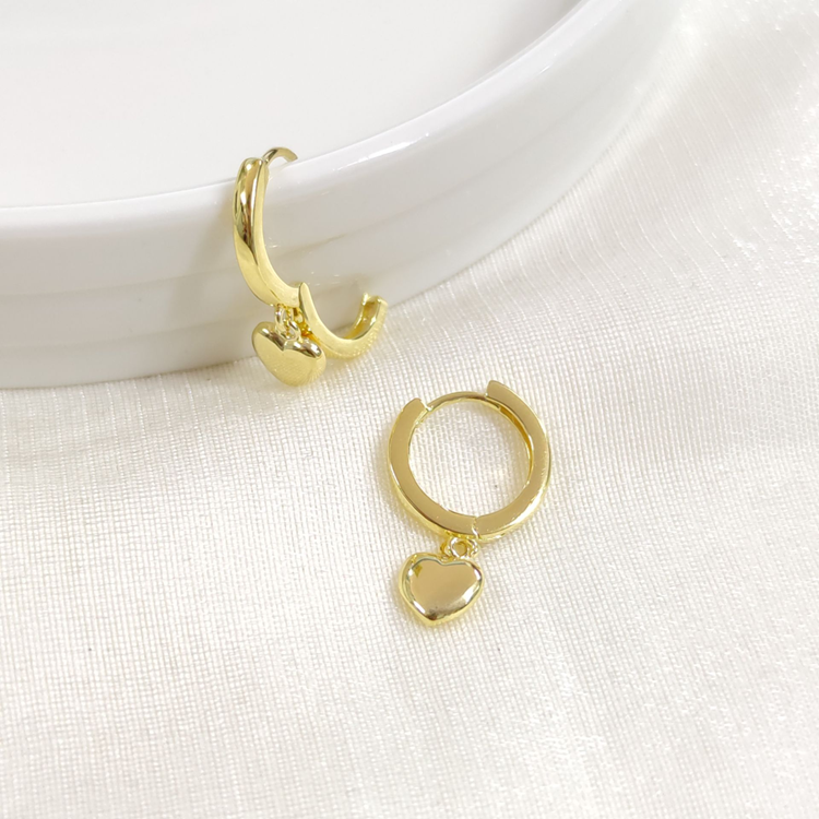 İTHAL KALP GÜMÜŞ 10 MM HALKA KÜPE