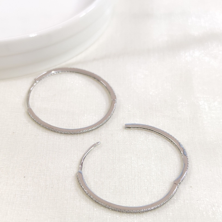 İTHAL 33 MM TAŞLI GÜMÜŞ HALKA KÜPE