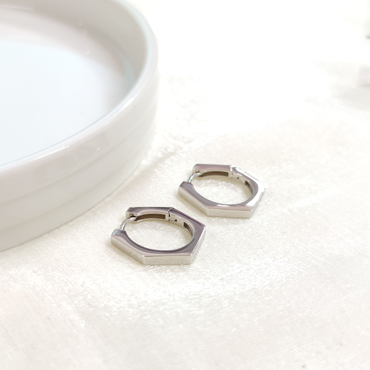 İTHAL 12 MM ALTIGEN GÜMÜŞ HALKA KÜPE