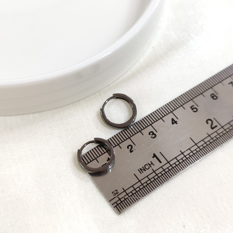 İTHAL 11 MM DÜZ OKSİTLİ GÜMÜŞ HALKA KÜPE