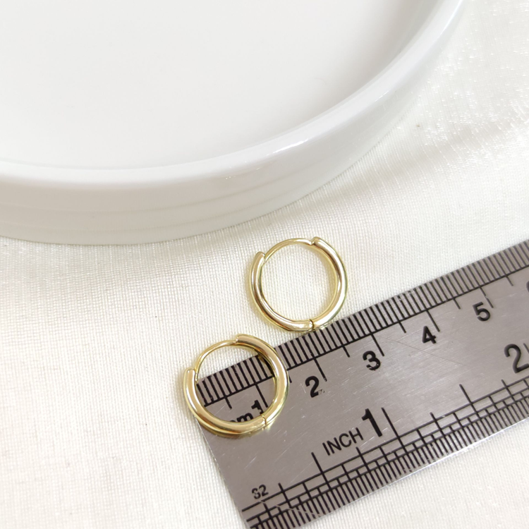 İTHAL 12 MM BOMBELİ GÜMÜŞ HALKA KÜPE