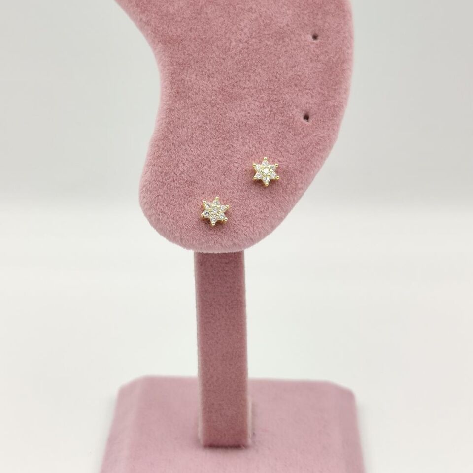 İTHAL MİNİ ÇİÇEK GÜMÜŞ KÜPE ALTIN SARI - STD