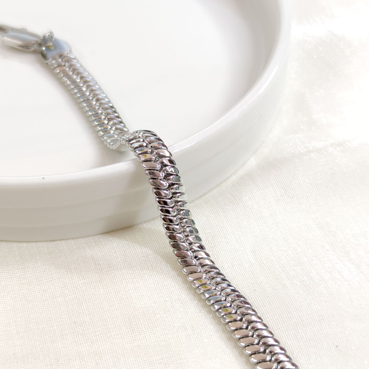 XUPING 8 MM YASSI BİLEKLİK BEYAZ 20 CM