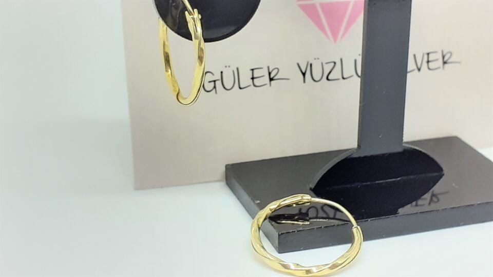 15 MM İÇE GEÇMELİ GÜMÜŞ BURGU HALKA KÜPE