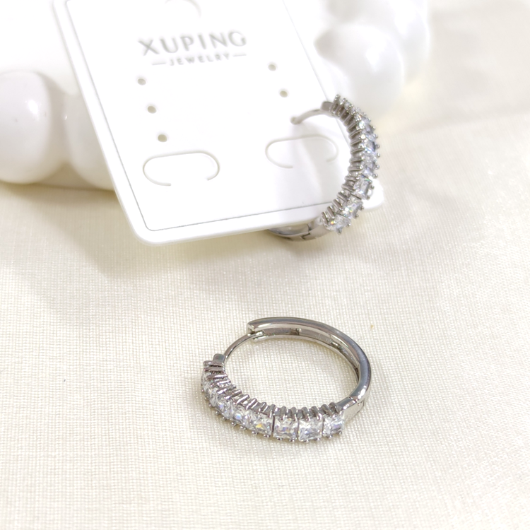 XUPING 20 MM BAGET SU YOLU HALKA KÜPE BEYAZ